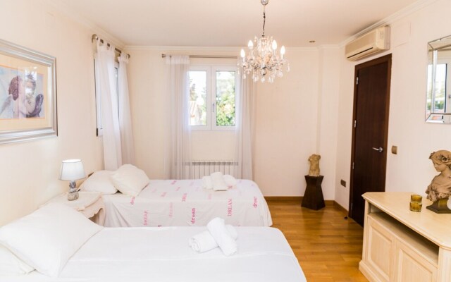 Villa Confort La Pedrera