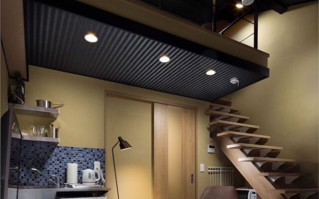 Tsumugi Hachijo Muromachi