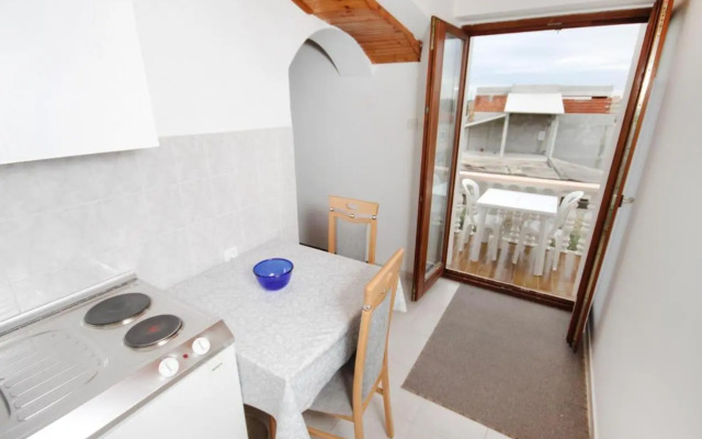 Apartments with a parking space Vrsi - Mulo, Zadar - 5796