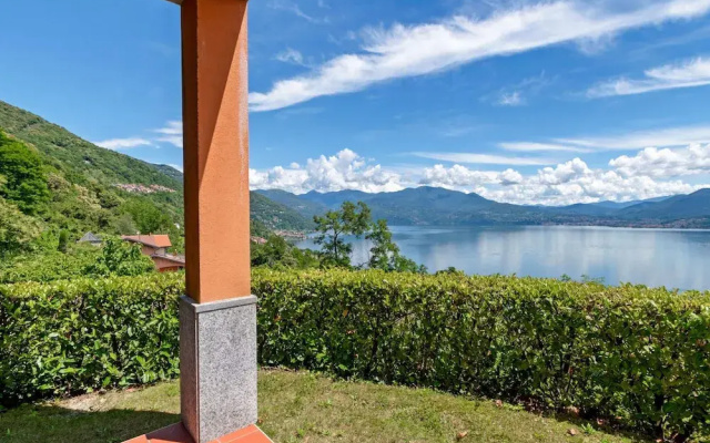 Residential Complex With Panoramic Views and Pool