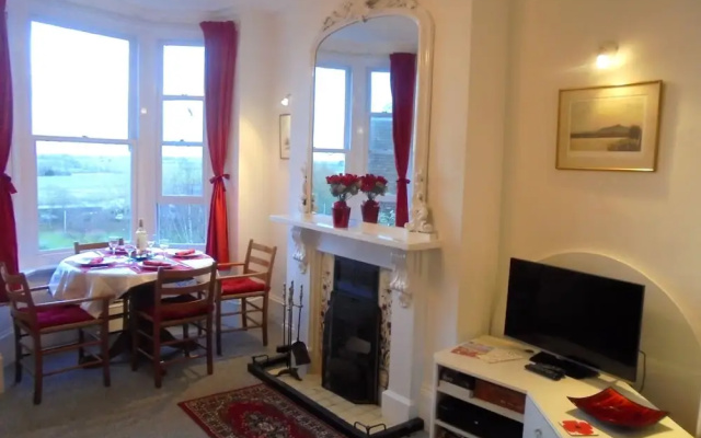 Seaview Cottage