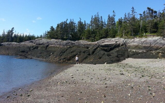 Harbour Tide Inn B&B