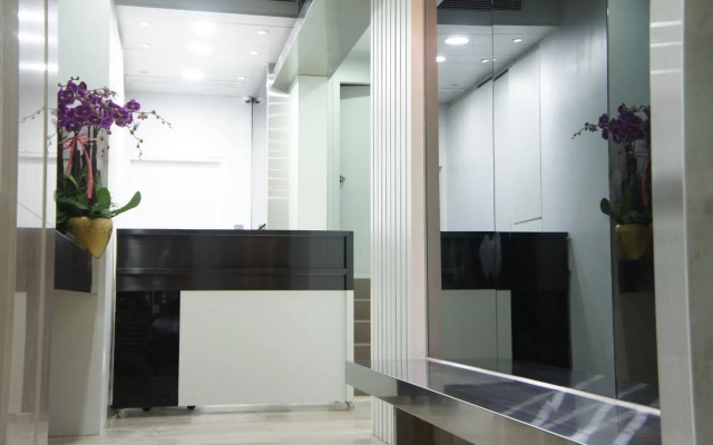 Homy Hotel Central