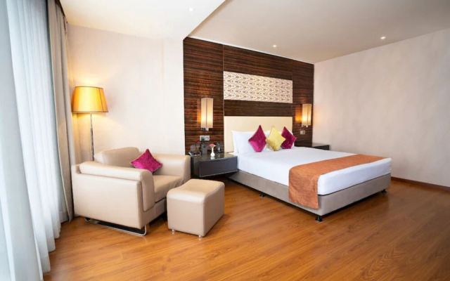 Goroomgo Crown Bhopal