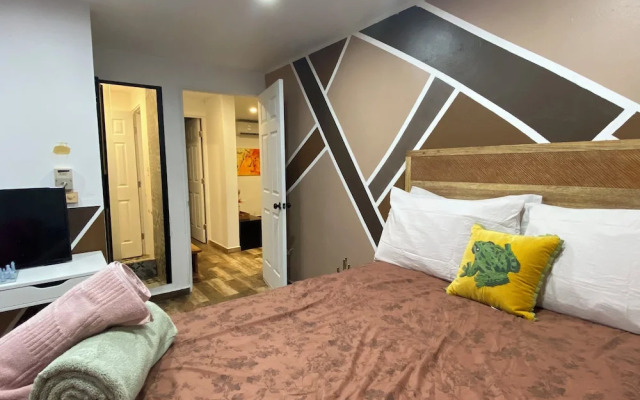 Castillo del Parque Stylish 2bed Apt