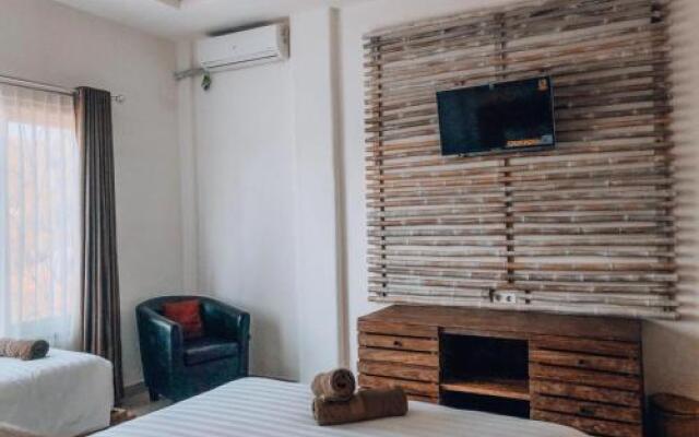 The 5 Brothers Hotel