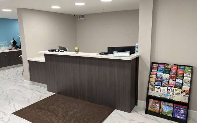 Days Inn by Wyndham Waco University Area