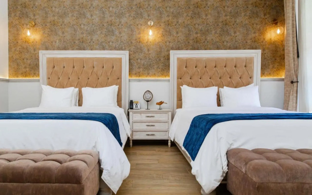 voco Royalty Puebla Downtown by IHG