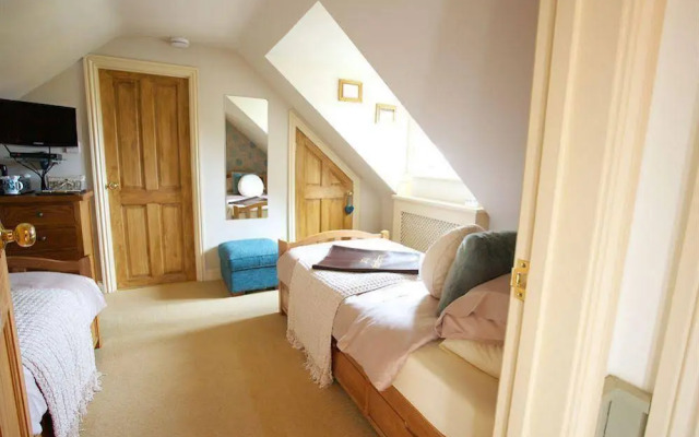 Silverstone Guest House