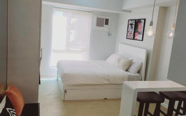 Steff's CONDO 1016 at CENTRIO Tower