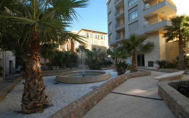 Appartement Menton, 2 pièces, 4 personnes - FR-1-196-200