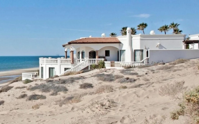 Casa Playa by RedAwning