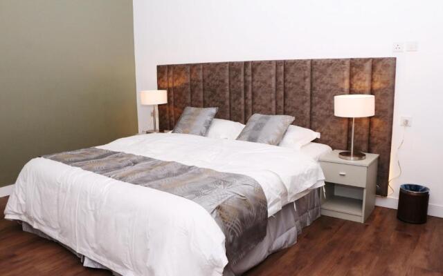 Mandaren Suites