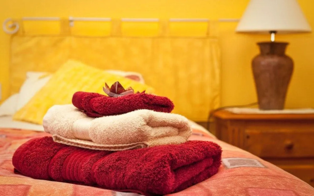 Orange B&B