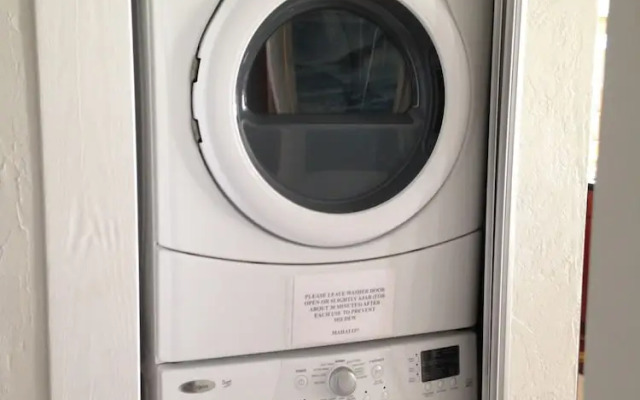 Papakea L106 - 2 Br Condo