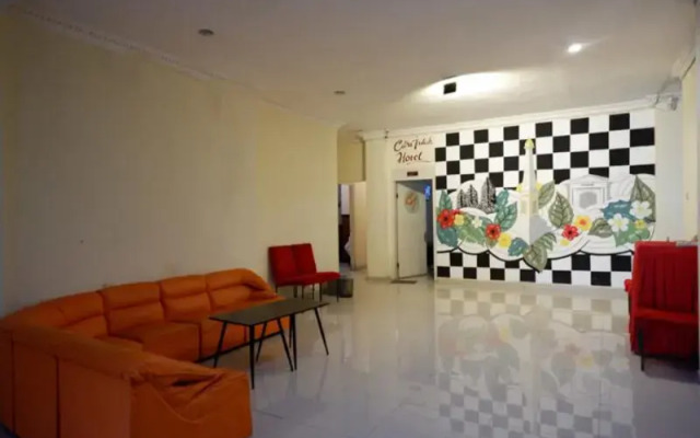 RedDoorz @ Hotel Citra Indah