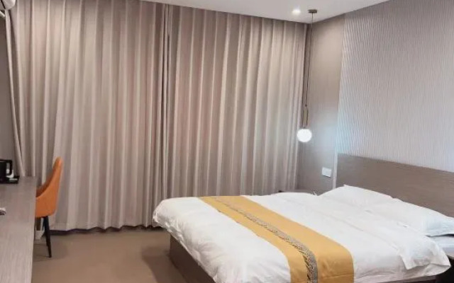 Yuting Lvtu Hotel (Tianquan Hospital of Traditional Chinese Medicine)