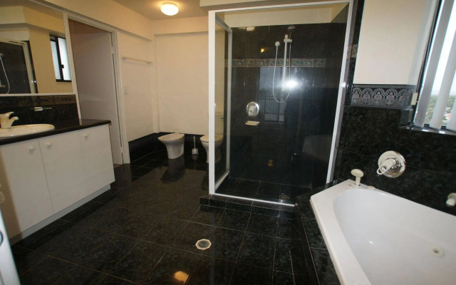 Windward Passage Holiday Apartments