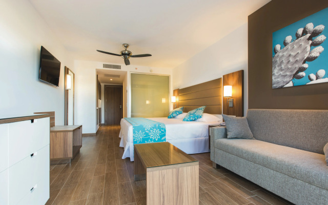 Hotel Riu Bravo - 0'0 All Inclusive