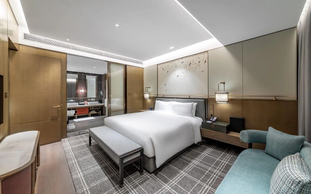 HUALUXE Xi an Chanba by IHG