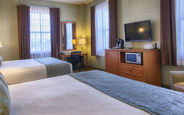 Canton Harvester Inn