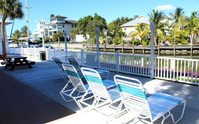 The Bay Inn at Lani Kai