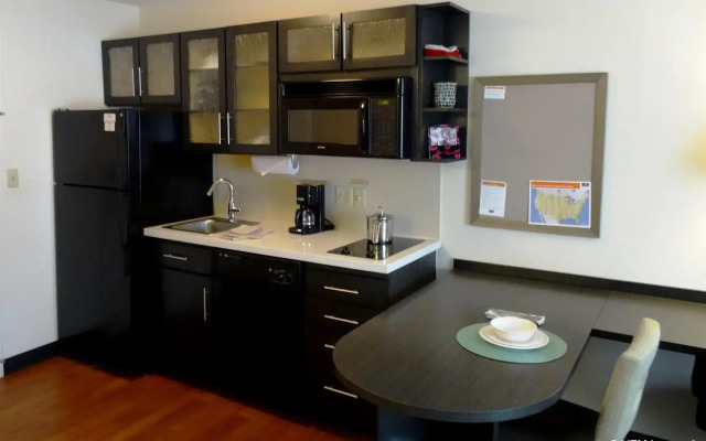 Sonesta Simply Suites Boston Burlington