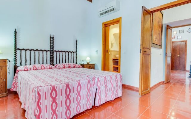 Expansive Mansion in Consell Balearic Islands With Terrace