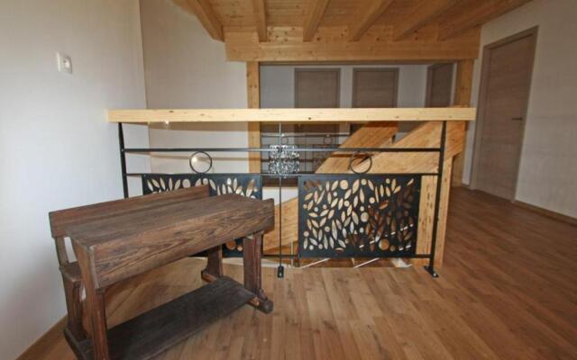 Gîte Champ-le-Duc, 5 pièces, 10 personnes - FR-1-589-335