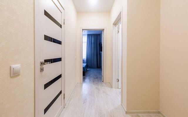 Пять звезд на улице Ленина 58