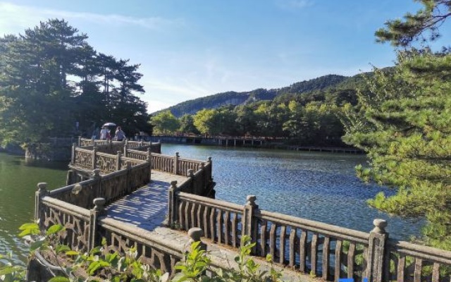 Huzongnan Villa – Outside – Jiujiang