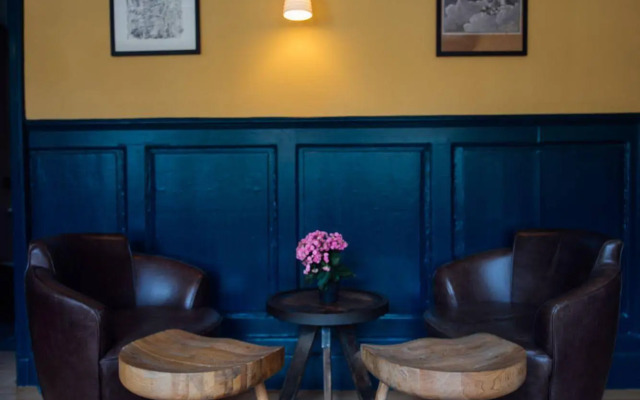 The Crown & Thistle