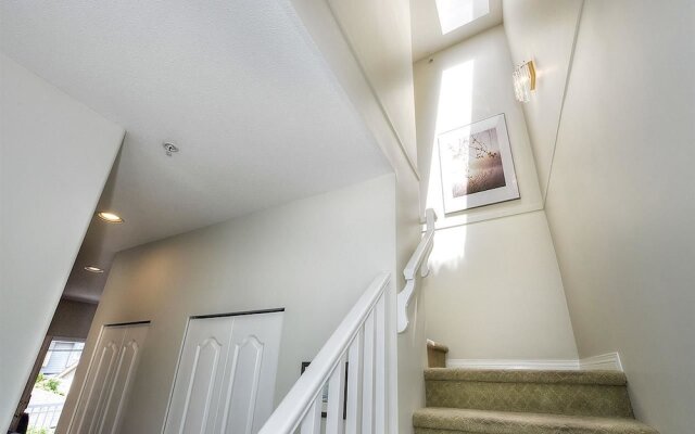 Marpole Guest House