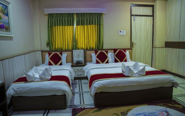 Gautam Hotel