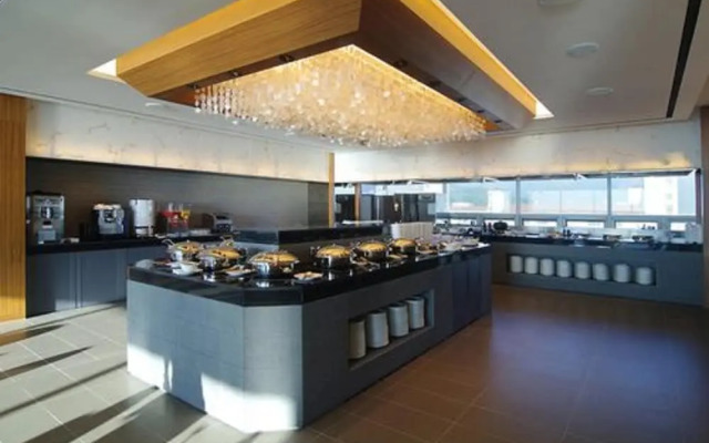 The Class 300 Condo