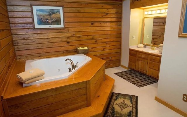 Log Gables - Log Home