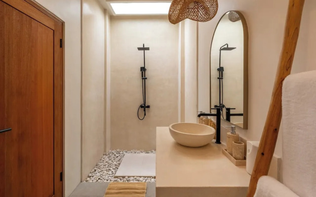 Enaya Villa by Betterplace