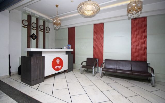 Hotel The City Square & Suites