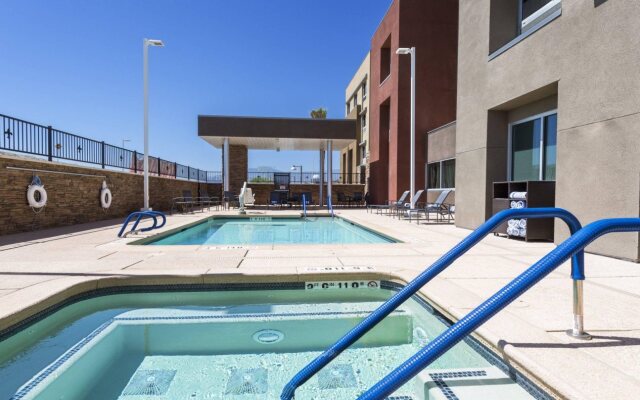 Fairfield Inn & Suites Palm Desert I-10