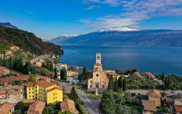 Rustichel Lake View in Toscolano Maderno