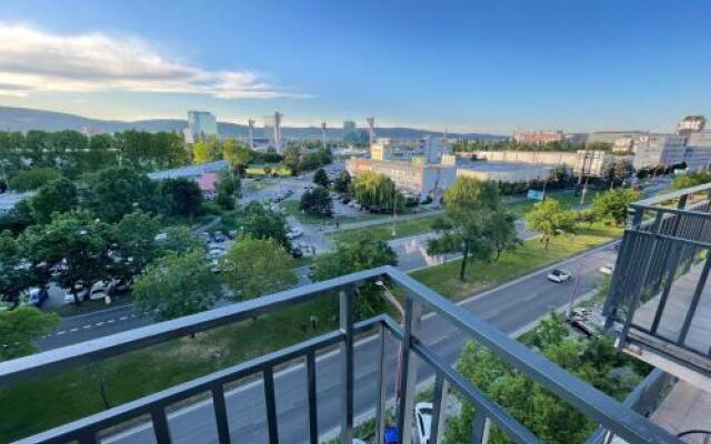 Tiffany Apartment Hotel