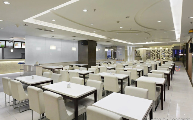 Holiday Inn Express Dalian City Centre by IHG