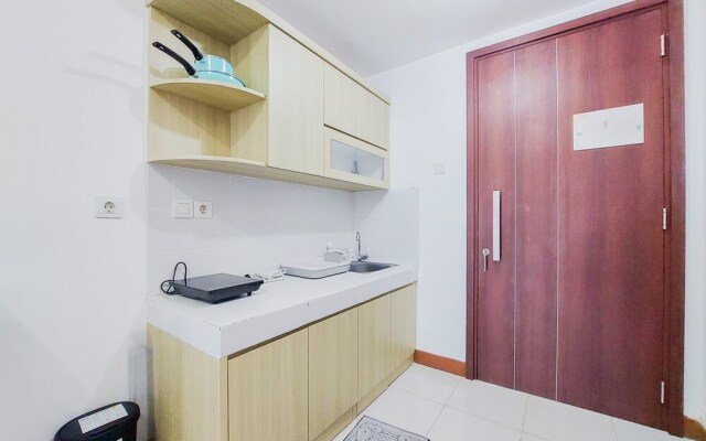 Modern Look 1Br Apartment At Scientia Residence