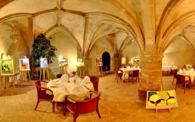 Hotel De Paris