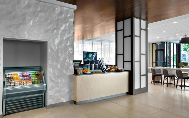 Courtyard by Marriott Knoxville Downtown