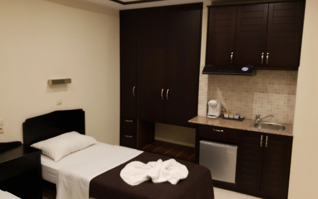 24 Seven Boutique Hotel