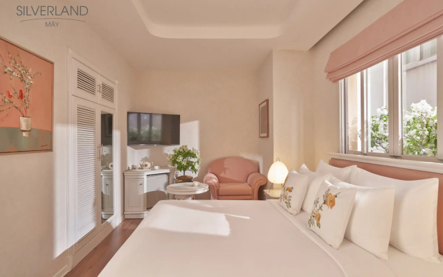 Silverland May Hotel