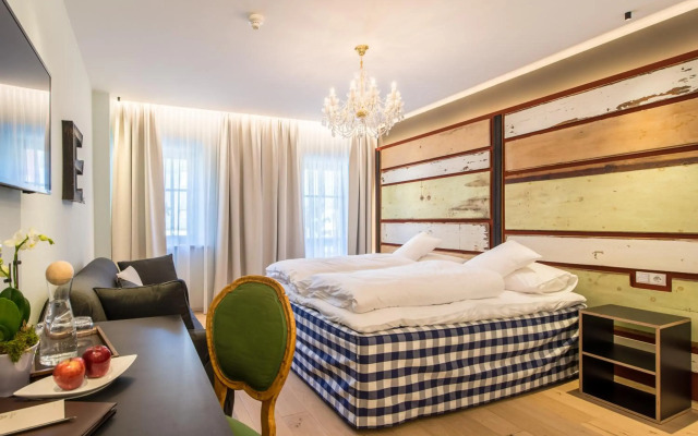 Adler Suite & Stube