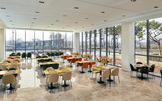 Ibis Styles Ambassador Incheon Airport