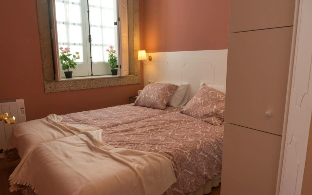 Oporto Center Clean & Cozy Apt 4